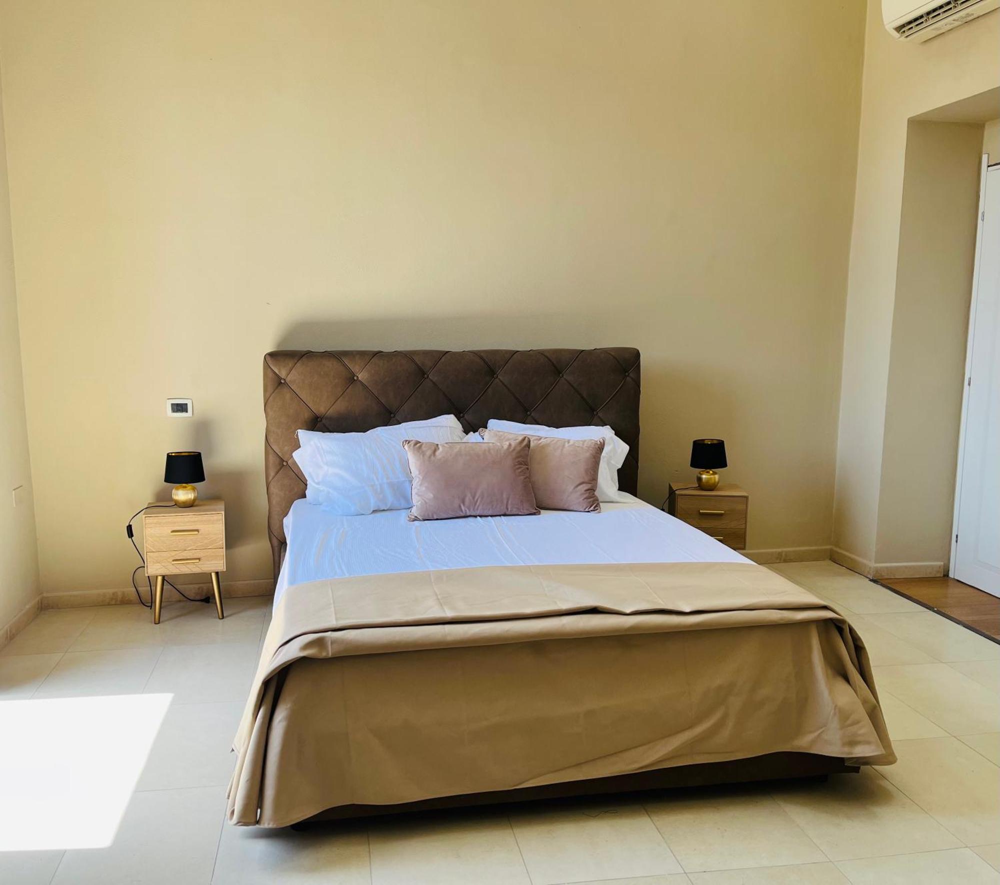 Suite Sardinia Holiday Кальяри Экстерьер фото